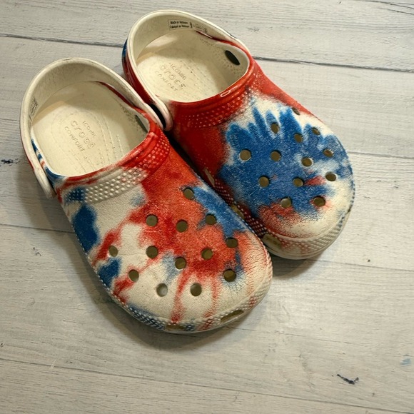 Crocs kids red white blue slip on shoe clogs child 11 - Picture 1 of 8
